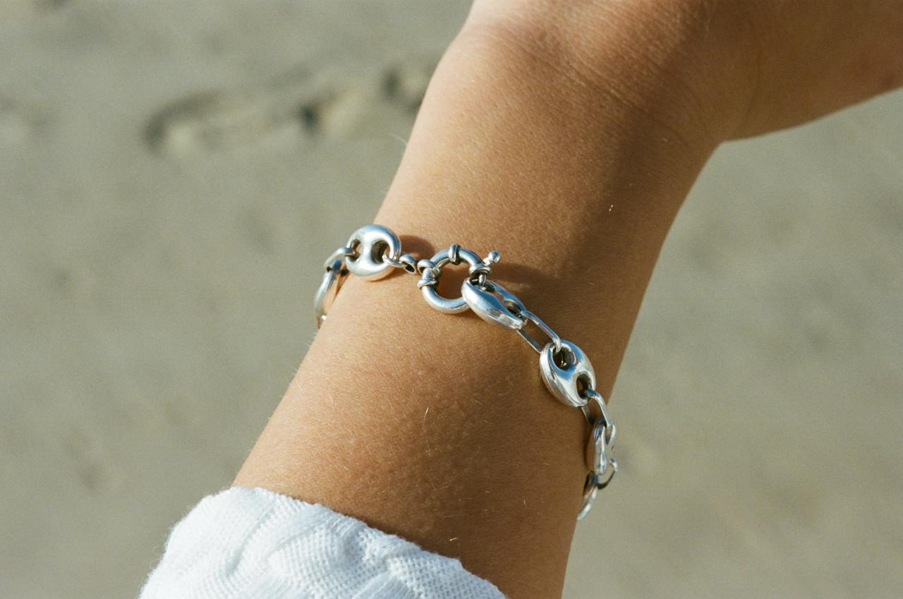 Costa Bracelet