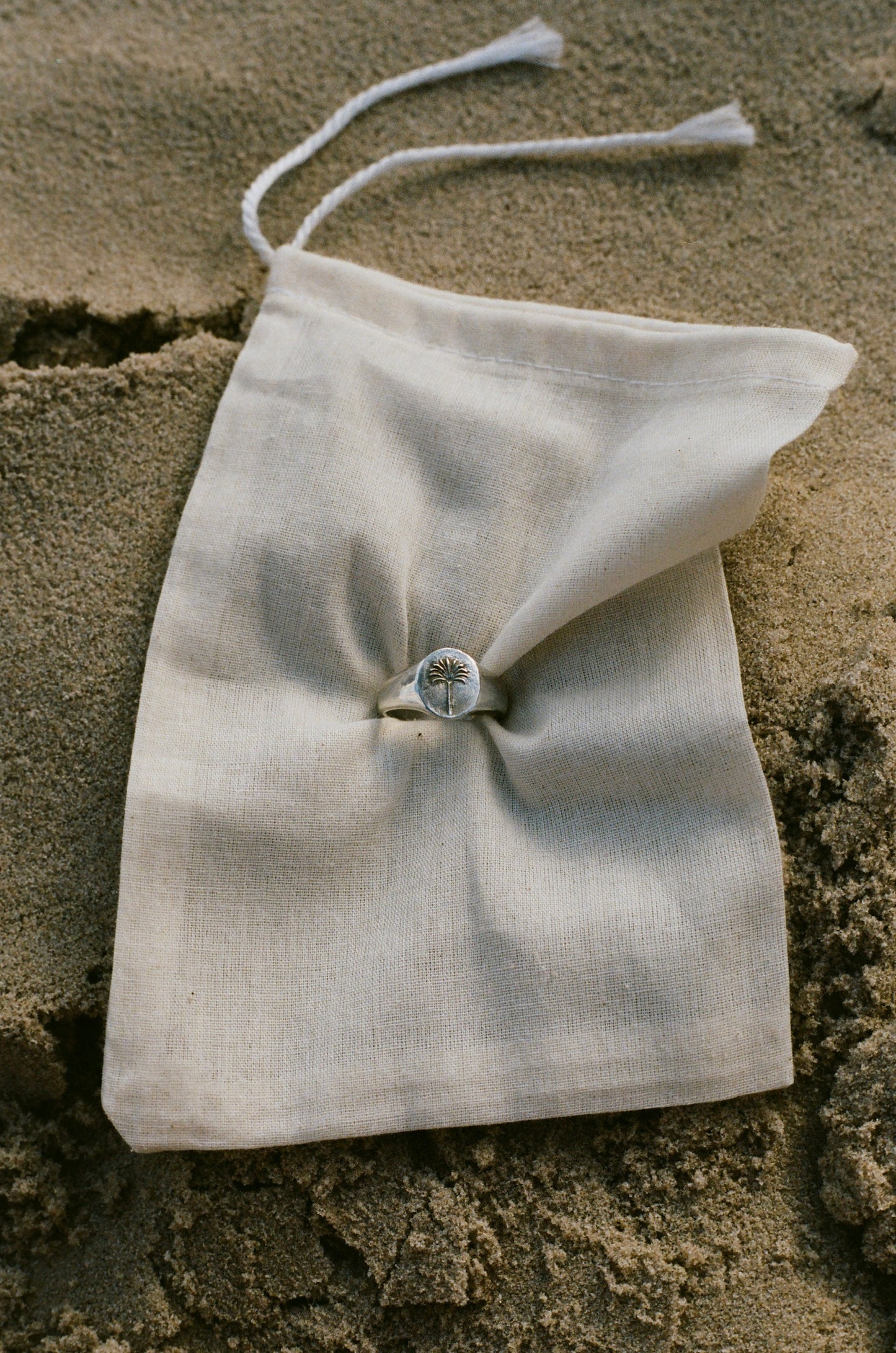 DEKEL ring
