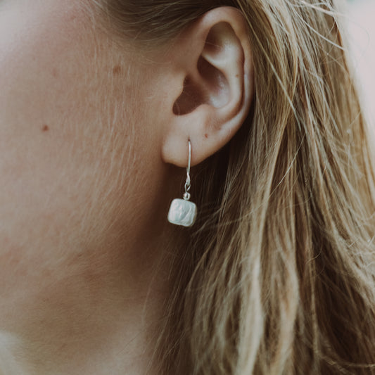 Square pearl earrings