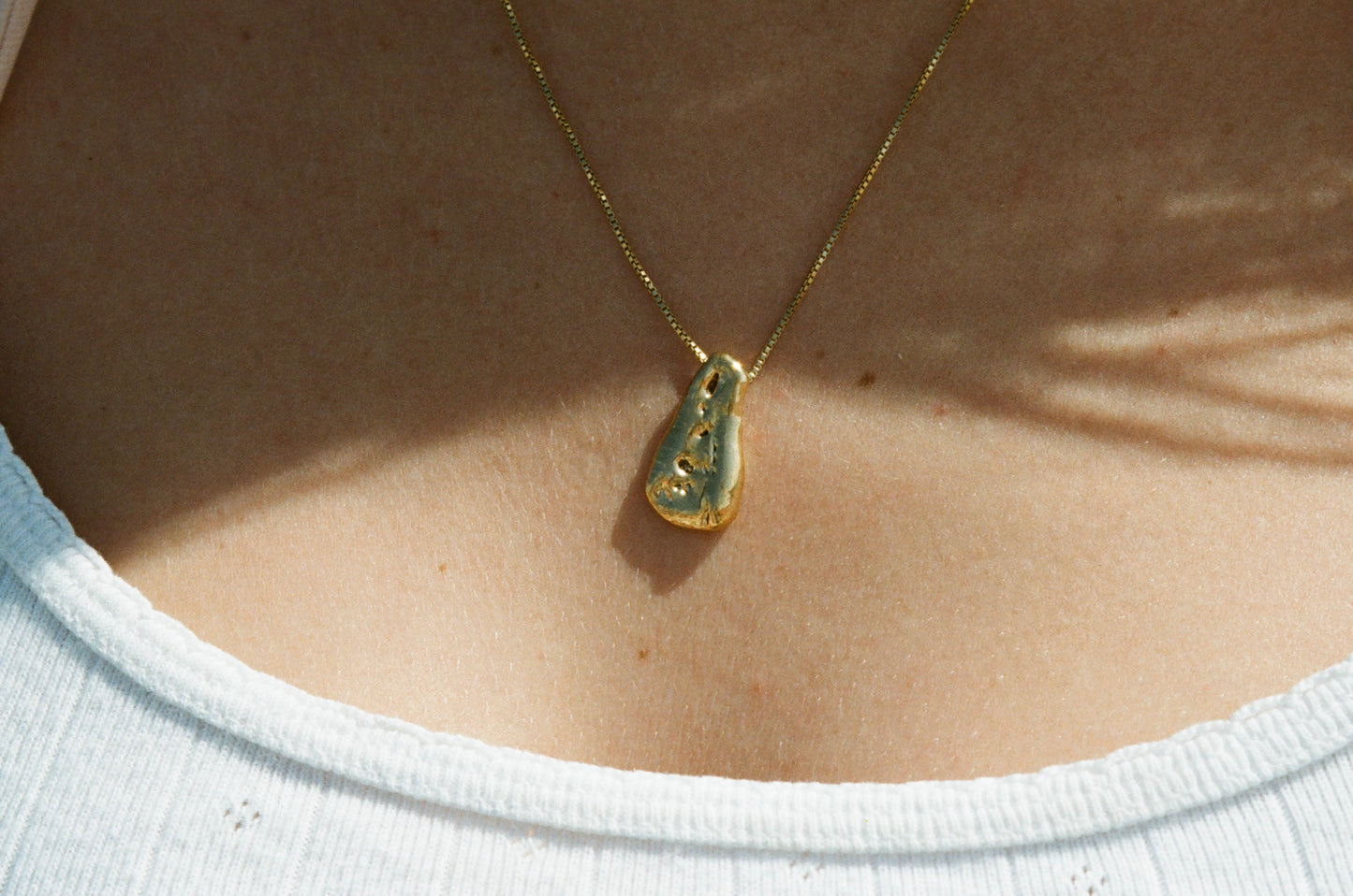 THE MOTHER OF PEARLS necklace