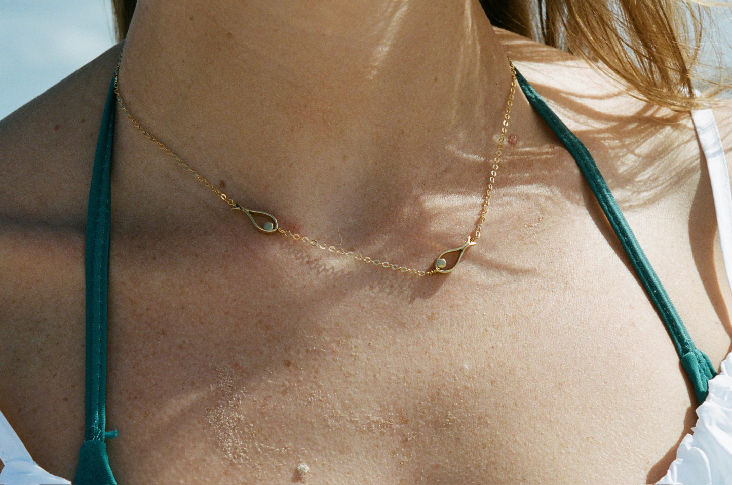 DAG necklace