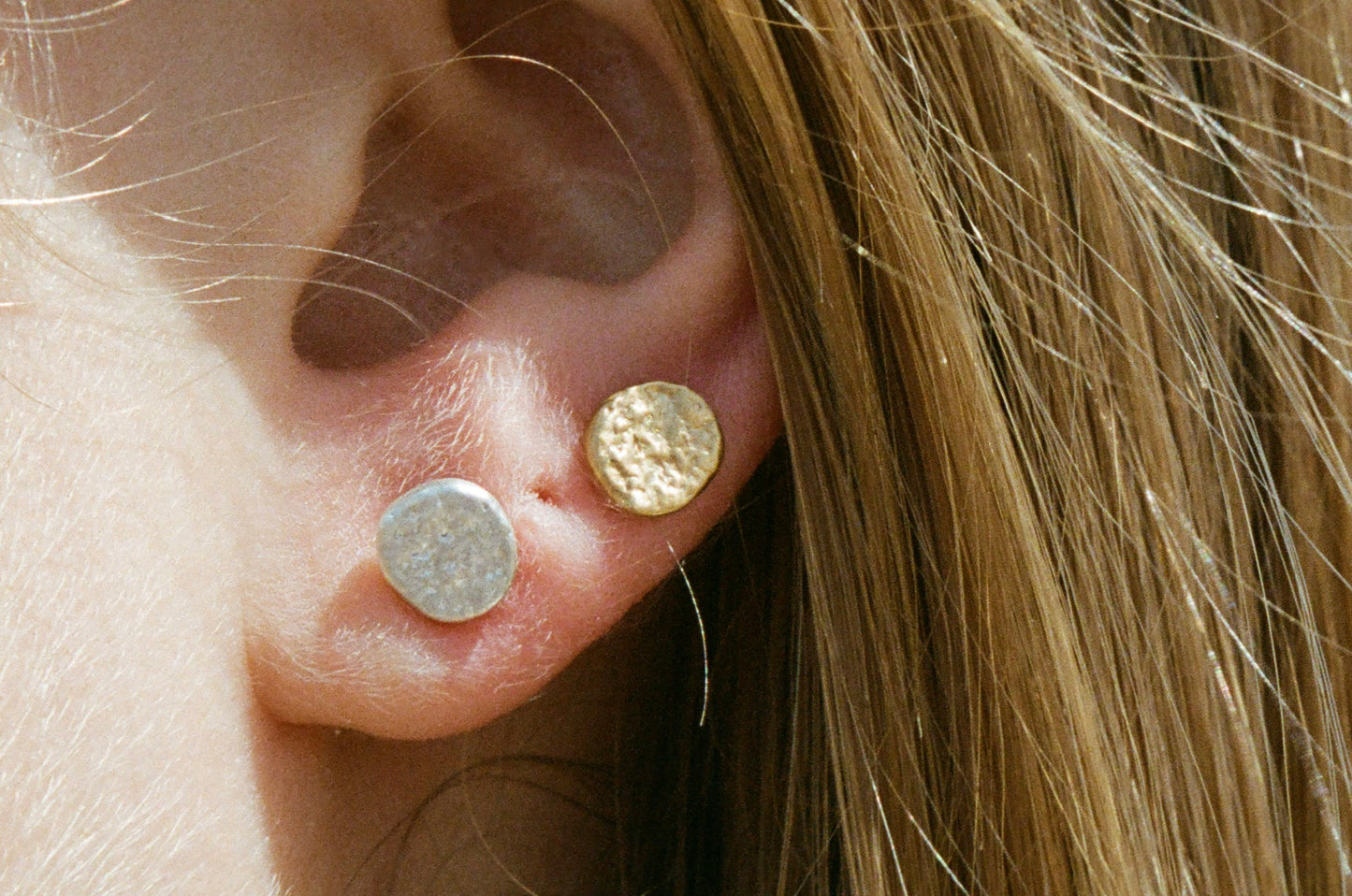SELA earrings